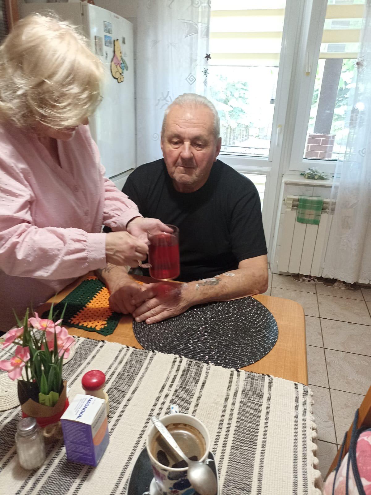 Osoba zalezna z&nbsp;opiekunem